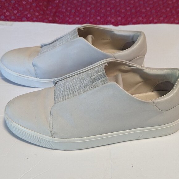 Vince Cantara Leather Sneaker Slip On Shoes Knit Upper Size 38 Ivory Cream Color - Picture 9 of 11